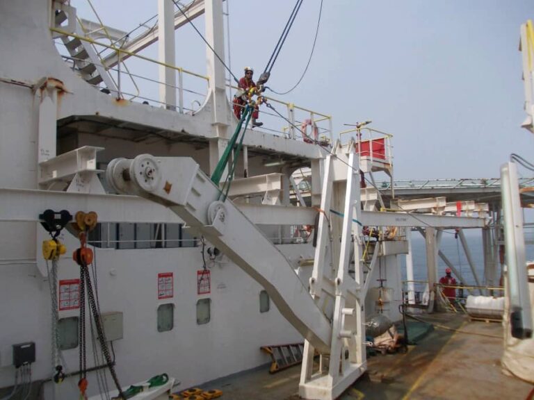 Lifeboat davit installation, ABO FPSO