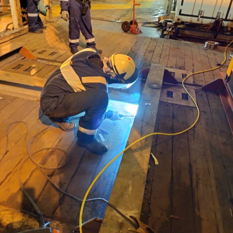 Welding and construction for sea fastening, Island Innovator